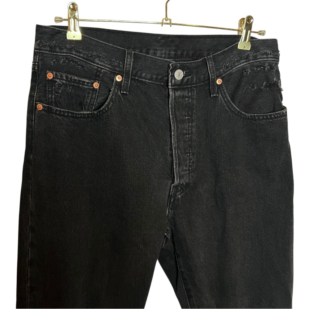 LEVI'S 501 Ripped High Rise Jeans. Size 31x30 - Picture 6 of 12
